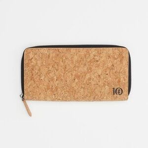 TEN TREE Cork Zipper wallet MSP $54 - A🛍️